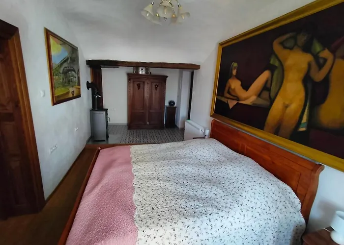 Paracelsus House بيت للعطل *